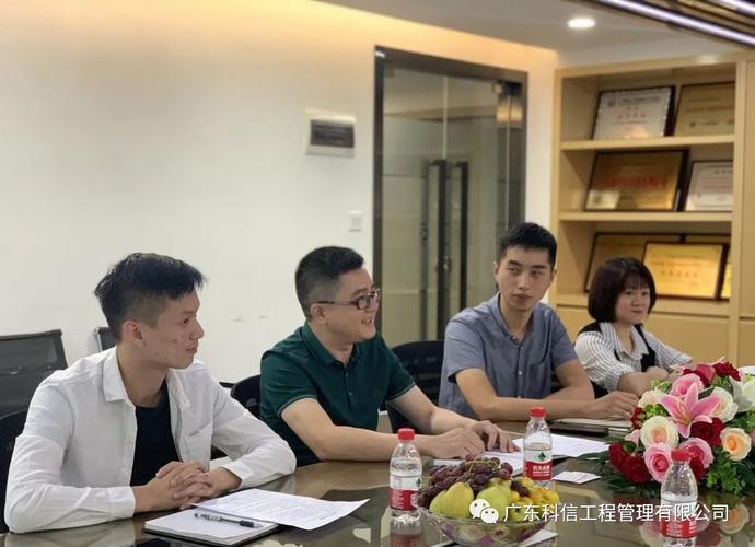 是由工程造價管理機構,工程造價咨詢單位,工程造價信息及軟件開發單位